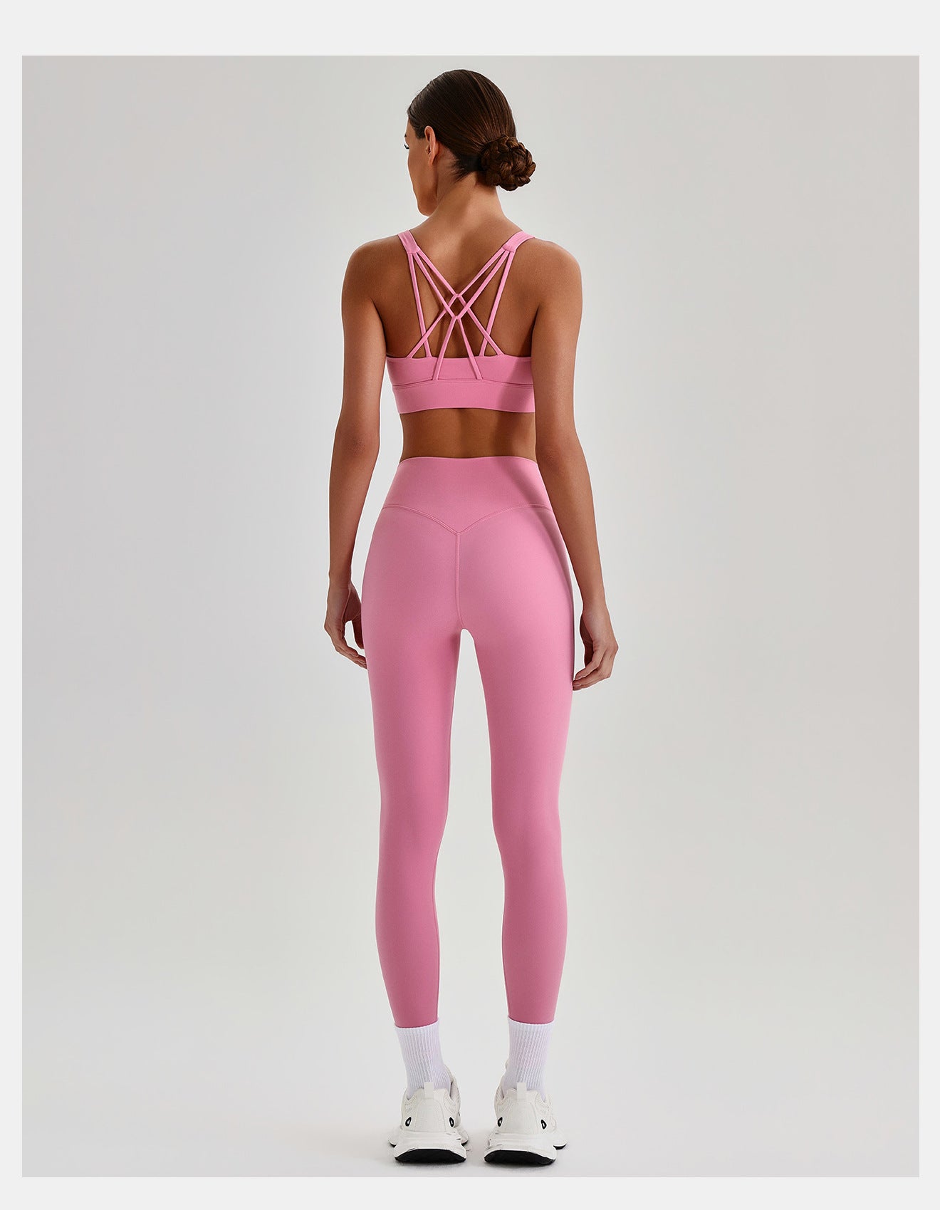 Strings Set Pink